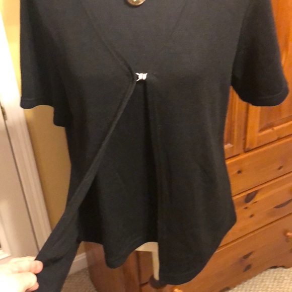 Notations Clothing short sleeve top. Super soft. - Picture 2 of 5